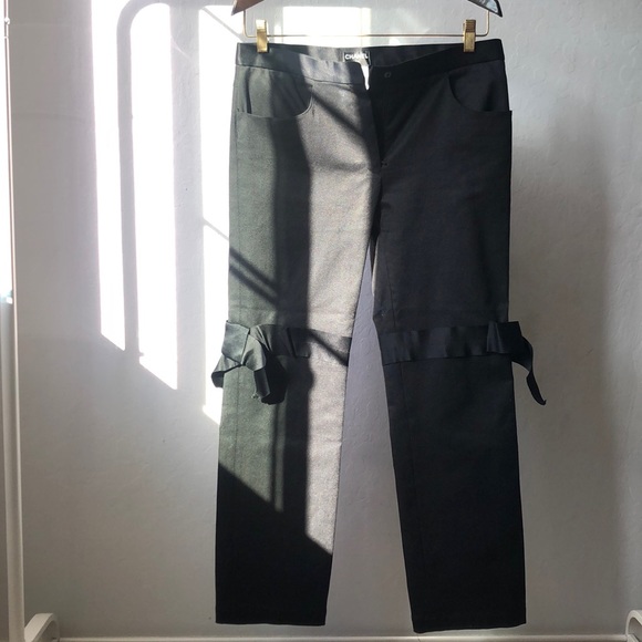 CHANEL Pants - Authentic Chanel Black Blow Italian Accent Pant